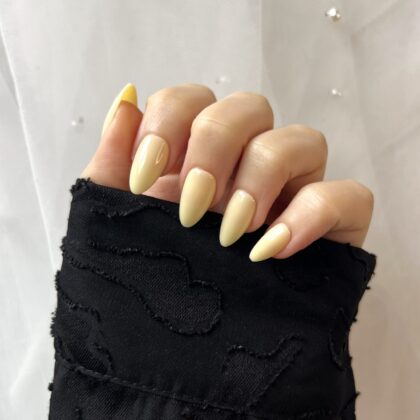 Sunday - Short Almond